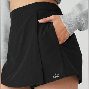 Alo Clubhouse Skort Size Medium NWOT